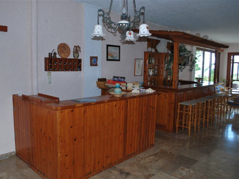 Hotel Flisvos Megalochori  Экстерьер фото